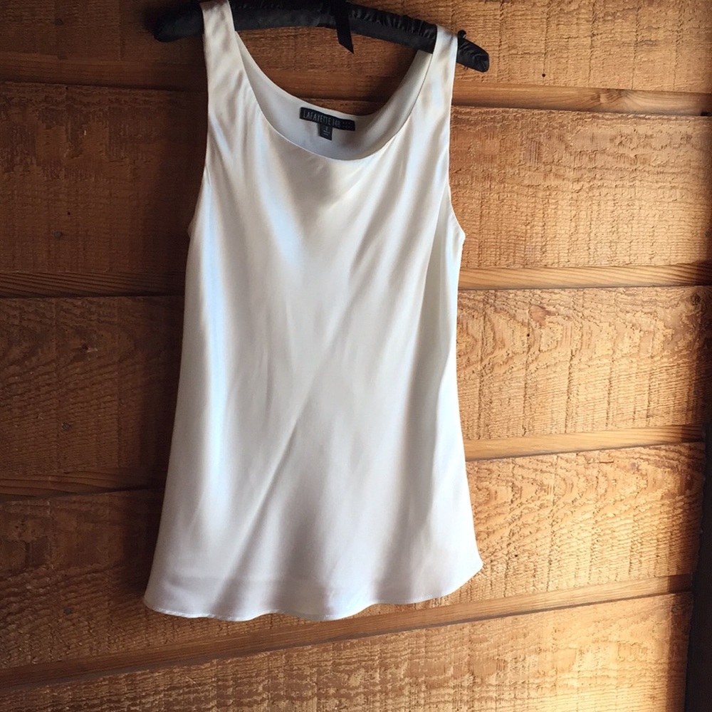 Lafayette 148 New York size 2 100% silk blouse